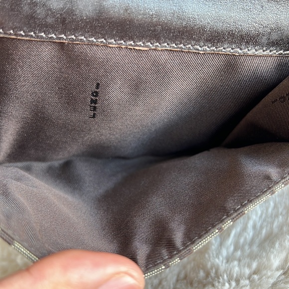 ‼️SOLD on instagram‼️Fendi card and passport holder - Picture 4 of 14